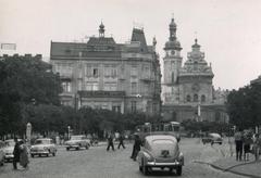 Транспорт на площі Галицькій