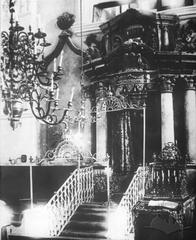 Інтер'єр синагоги "Стара школа"