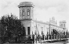 Rabbi Fridman dynasty residence