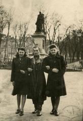 Monument to Count Agenor Gołuchowski