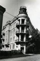 Вулиця Бандери, 3
