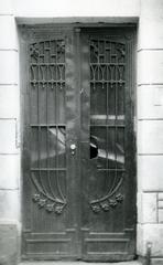 Entrance to the building at Bandery Street
