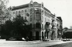 Вулиця Бандери, 2-6