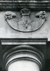 Decor of the building - Bandery Street