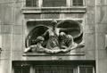 Sculpture on the façade at 3 Kopernika St. 