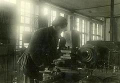 Lviv Power Lift Trucks factory