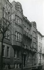 Будинок на вул. Донцова, 4 