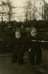 Children in a park named after Ivan Franko