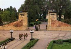 The main entrance to the Hill of Glory