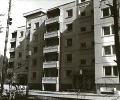 Apartment building