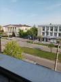 Вид з вікна на проспект Хіміків