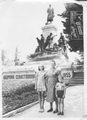 Памʼятник Тотлебену