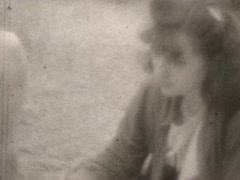 Відпочинок на природі. Жовтнева демонстрація