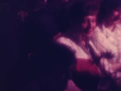 Весільне застілля. Відпочинок молоді на природі